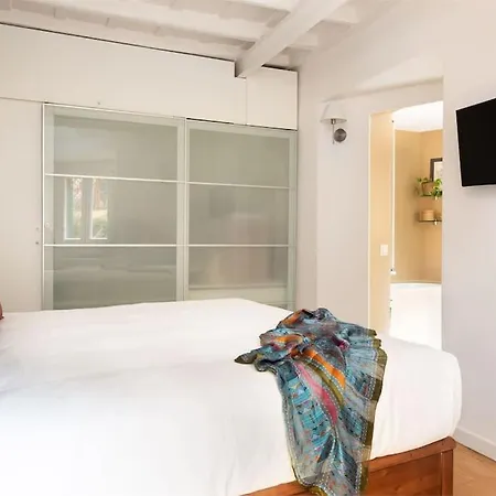Apartment Idyllia - Cozy Retreat In Trastevere