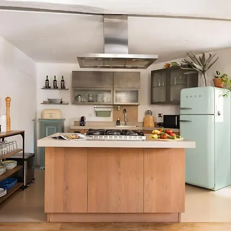 Idyllia - Cozy Retreat In Trastevere Apartment Rome