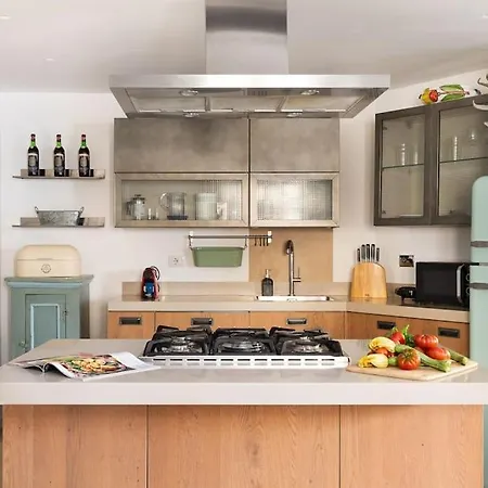 Apartment Idyllia - Cozy Retreat In Trastevere *
