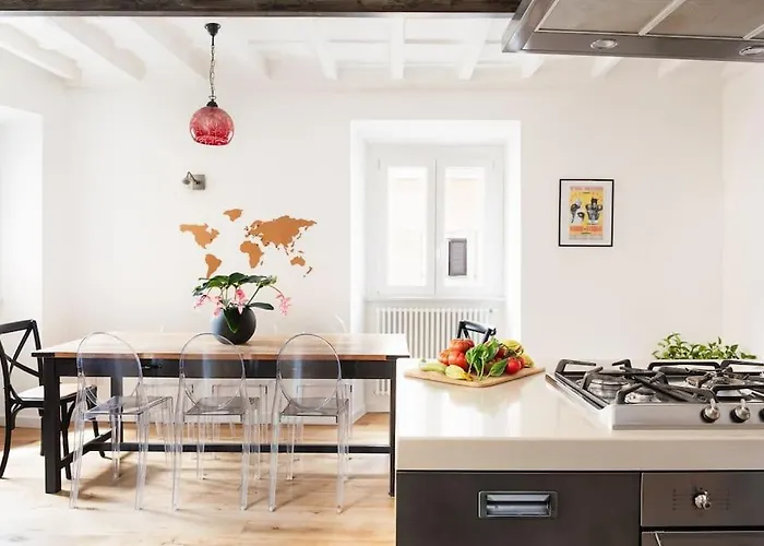 Idyllia - Cozy Retreat In Trastevere Apartment *